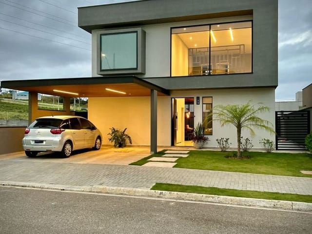 Casa com 250m² 3 quartos e 2 banheiros, à venda, no bairro  da Floresta em São José dos Campos