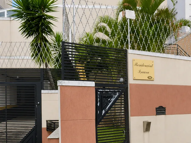 Casa 5 quartos e 3 banheiros, para alugar, no bairro Parada Inglesa em São Paulo