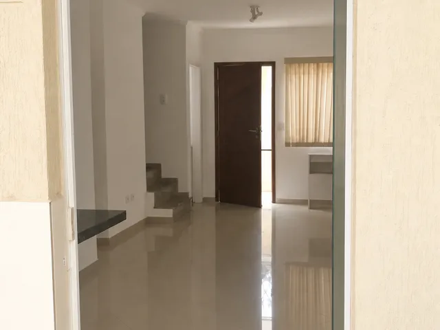 Casa 5 quartos e 3 banheiros, para alugar, no bairro Parada Inglesa em São Paulo