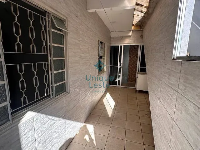 Casa com 50m² 2 quartos e 1 banheiro, à venda, no bairro Alvorada em Sabará