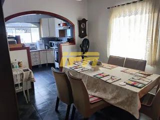 Foto do Casa-Casa Térrea com Edícula, Churrasqueira e Ótima Localização em Taubaté