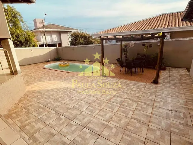 Casa com 561m² 3 quartos e 2 banheiros, à venda, no bairro Quinta Ranieri em Bauru