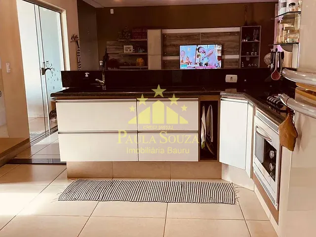 Casa com 561m² 3 quartos e 2 banheiros, à venda, no bairro Quinta Ranieri em Bauru