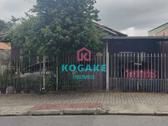 Casa com 250m² 4 quartos e 1 banheiro, à venda, no bairro Vila Betânia em São José dos Campos