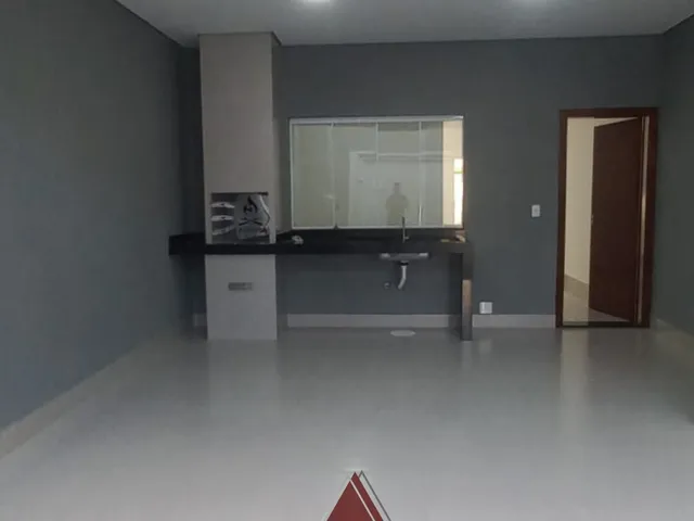 Casa com 125m² 3 quartos e 2 banheiros, à venda, no bairro Jardim Adelinha em Franca
