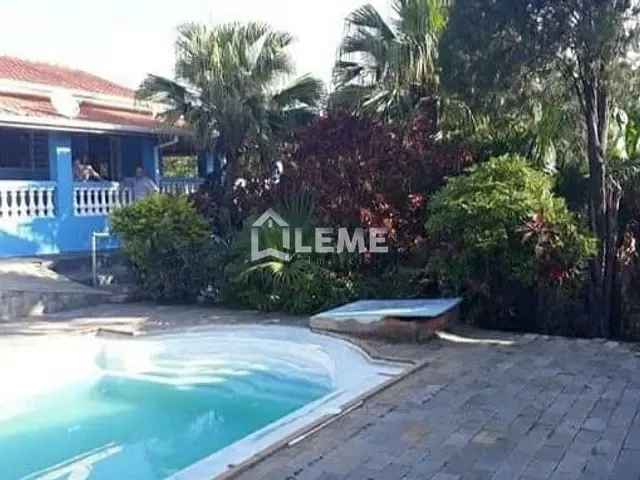Casa com 600m² 4 quartos e 1 banheiro, à venda, no bairro Jardim Santa Maria em Mococa