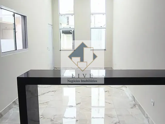 Casa com 150m² 3 quartos e 2 banheiros, à venda, no bairro Parque Universitário em Americana