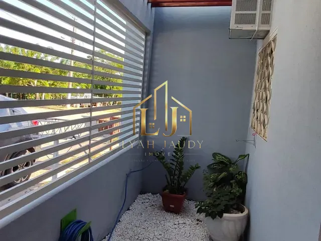 Casa com 200m² 2 quartos e 2 banheiros, à venda, no bairro Parque Cuiabá em Cuiabá
