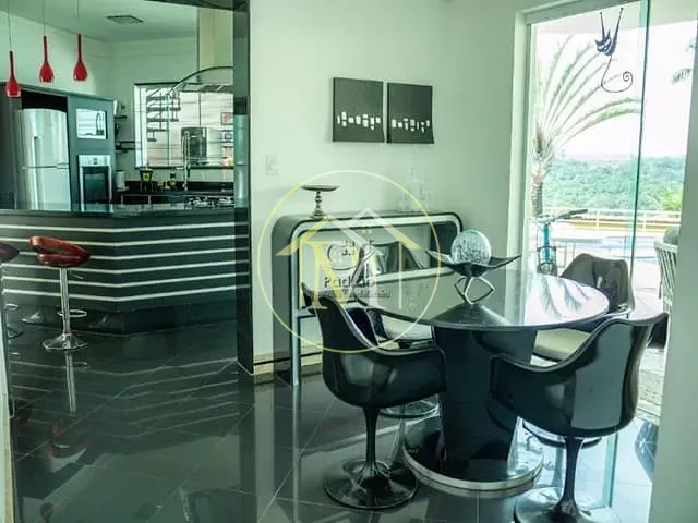 Casa com 1000m² 3 quartos e 6 banheiros, à venda, no bairro Parque Monte Bianco em Araçoiaba da Serra