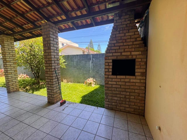 Casa com 409m² 2 quartos e 2 banheiros, à venda, no bairro Ingleses do Rio Vermelho em Florianópolis