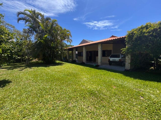 Casa com 409m² 2 quartos e 2 banheiros, à venda, no bairro Ingleses do Rio Vermelho em Florianópolis