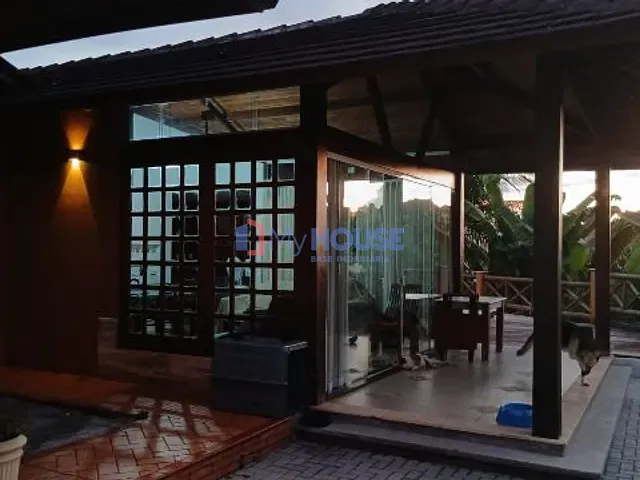 Casa com 400m² 3 quartos e 3 banheiros, à venda, no bairro Boa Vista em Ilhéus