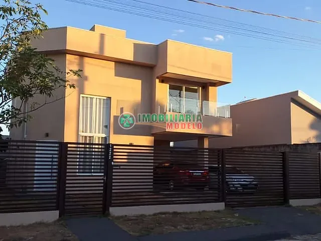 Casa 3 quartos e 2 banheiros, à venda, no bairro flambayanti II em Canarana