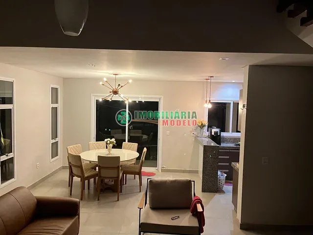 Casa 3 quartos e 2 banheiros, à venda, no bairro flambayanti II em Canarana