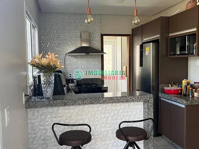 Casa 3 quartos e 2 banheiros, à venda, no bairro flambayanti II em Canarana