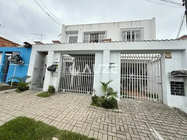 Casa com 212m² 7 quartos e 5 banheiros, à venda, no bairro Alto Boqueirão em Curitiba