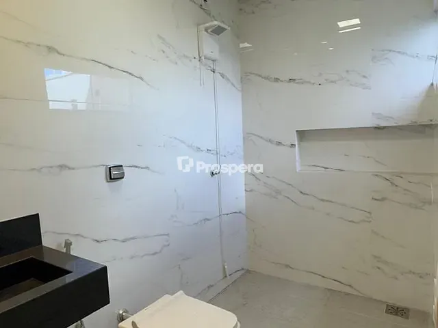 Casa com 150m² 3 quartos e 2 banheiros, à venda, no bairro Víviam Parque em Anápolis