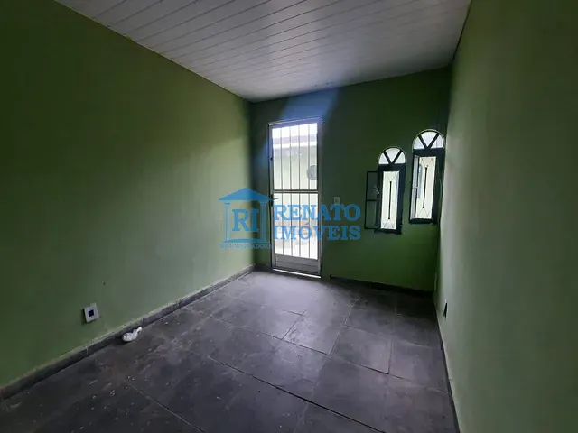Casa 1 quarto e 1 banheiro, para alugar, no bairro Mumbuca em Maricá