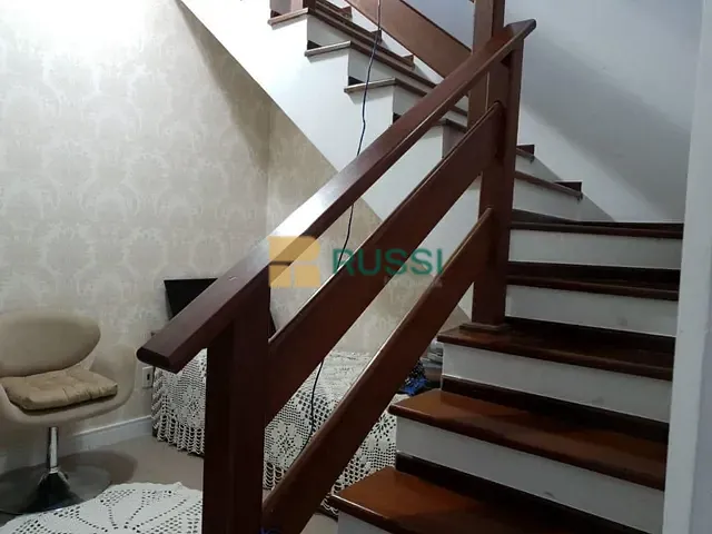Casa com 300m² 3 quartos e 3 banheiros, à venda, no bairro Jardim Valparaíba em São José dos Campos