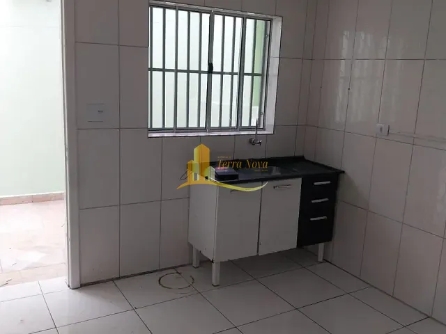 Casa com 50m² 1 quarto e 1 banheiro, para alugar, no bairro Itaquera em São Paulo
