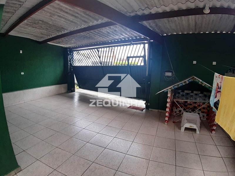 Casa à venda com 3 quartos, 120m² - Foto 14
