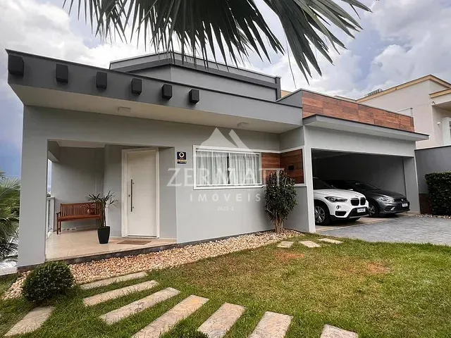 Casa com 422m² 4 quartos e 3 banheiros, à venda, no bairro Velha Central em Blumenau
