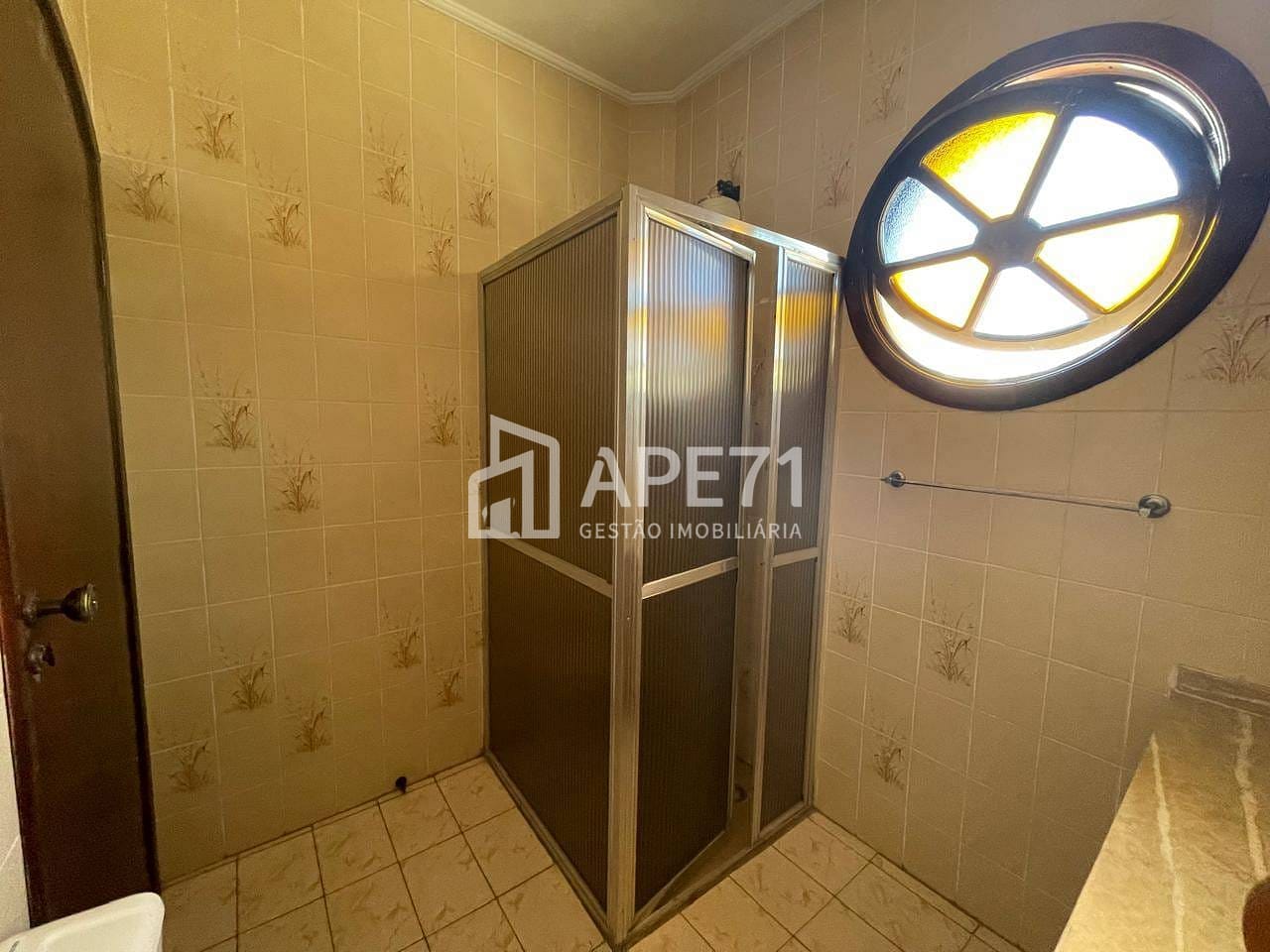 Casa, 4 quartos, 259 m² - Foto 13