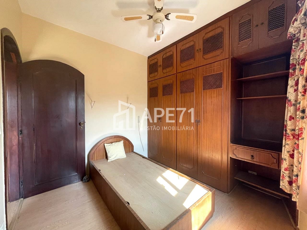 Casa, 4 quartos, 259 m² - Foto 15