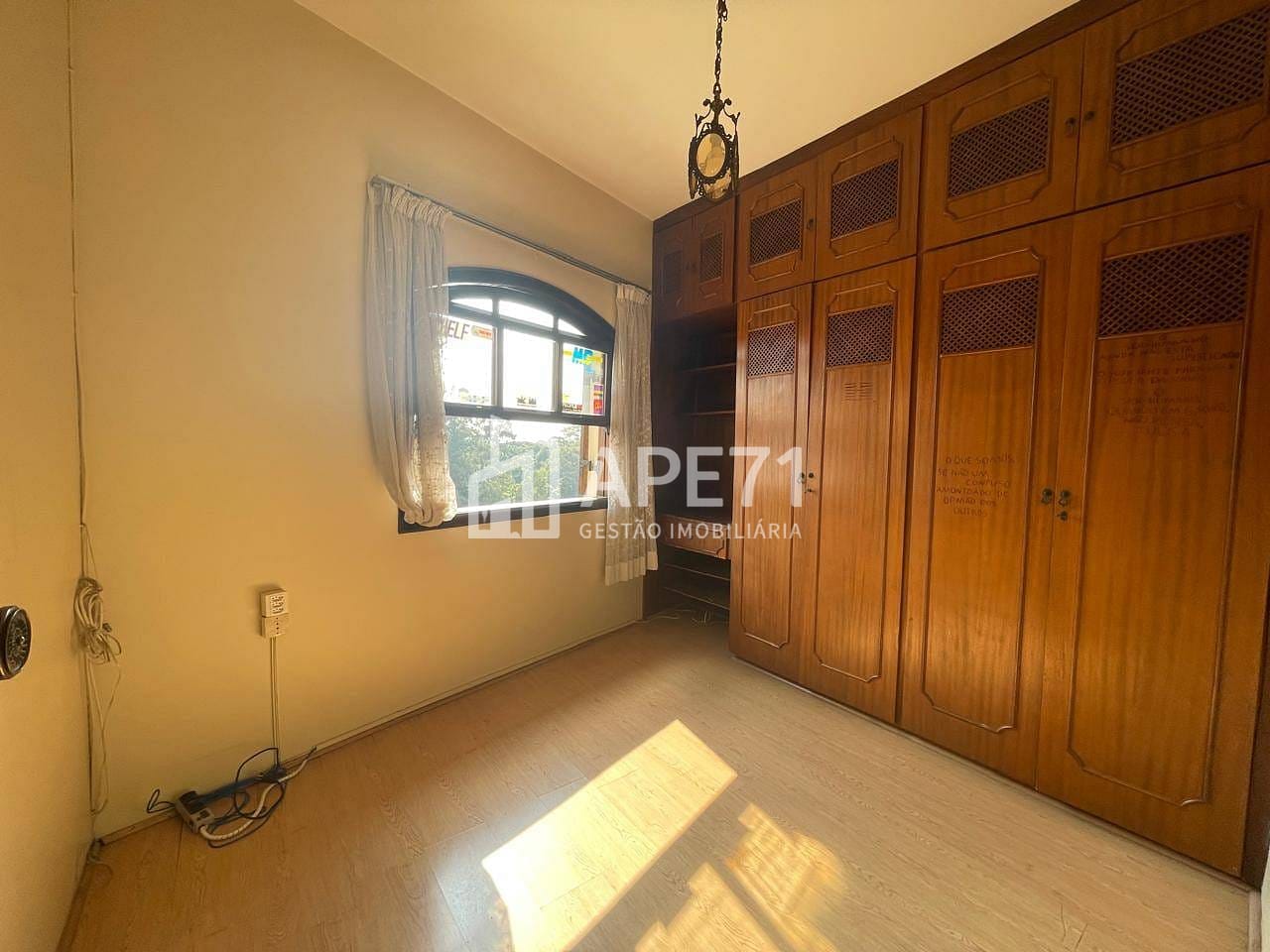 Casa, 4 quartos, 259 m² - Foto 16
