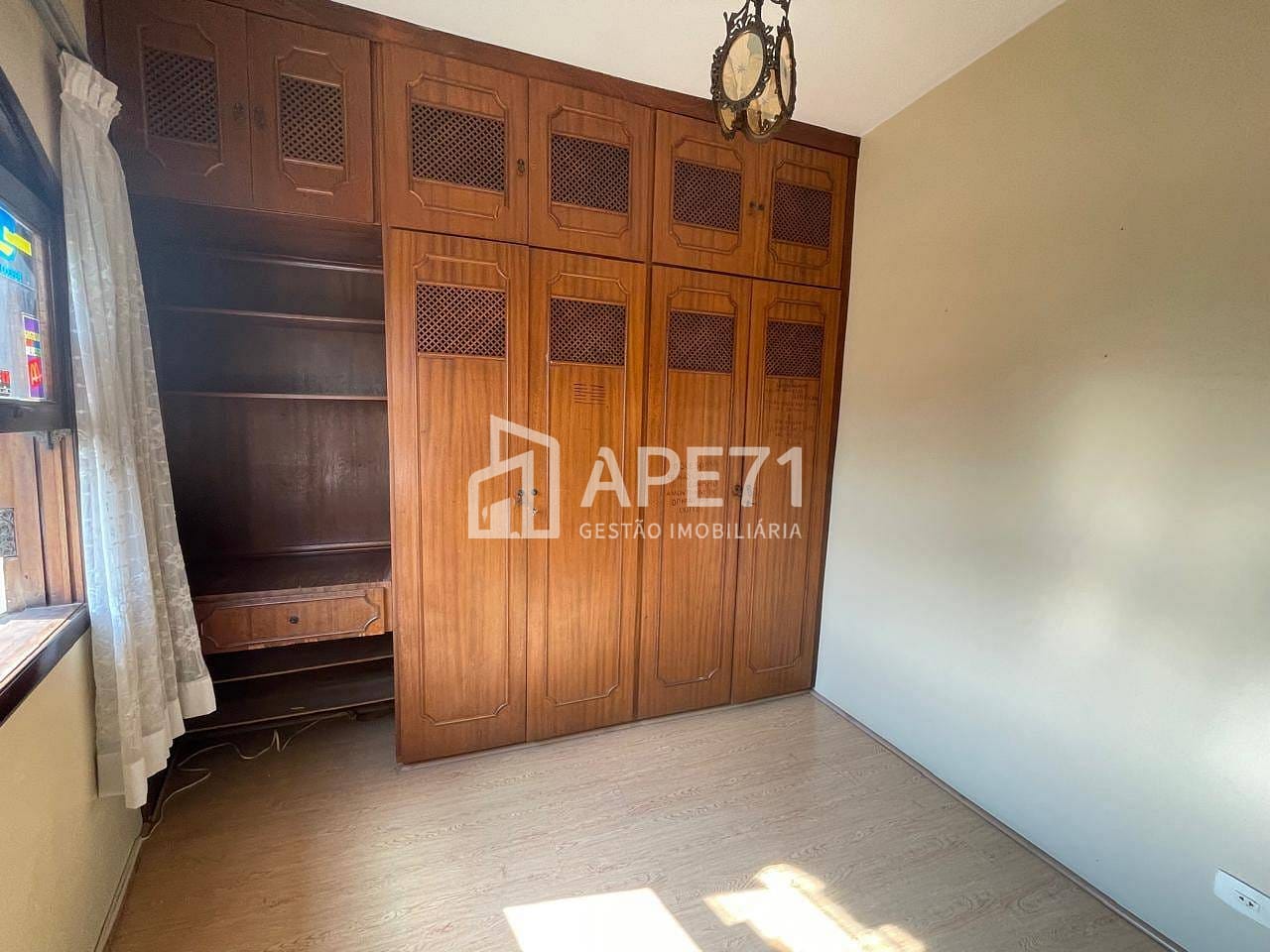 Casa, 4 quartos, 259 m² - Foto 17