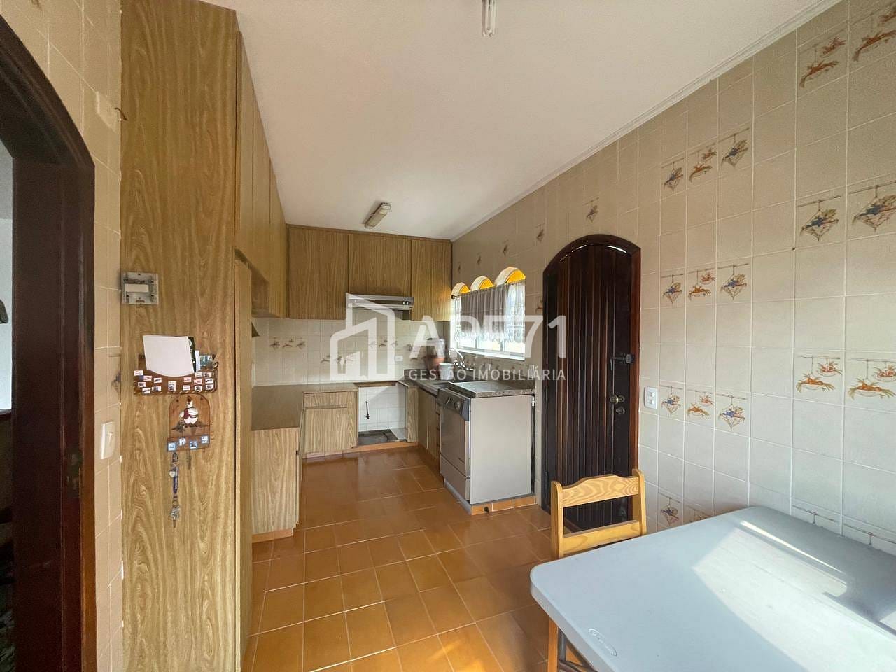 Casa, 4 quartos, 259 m² - Foto 24