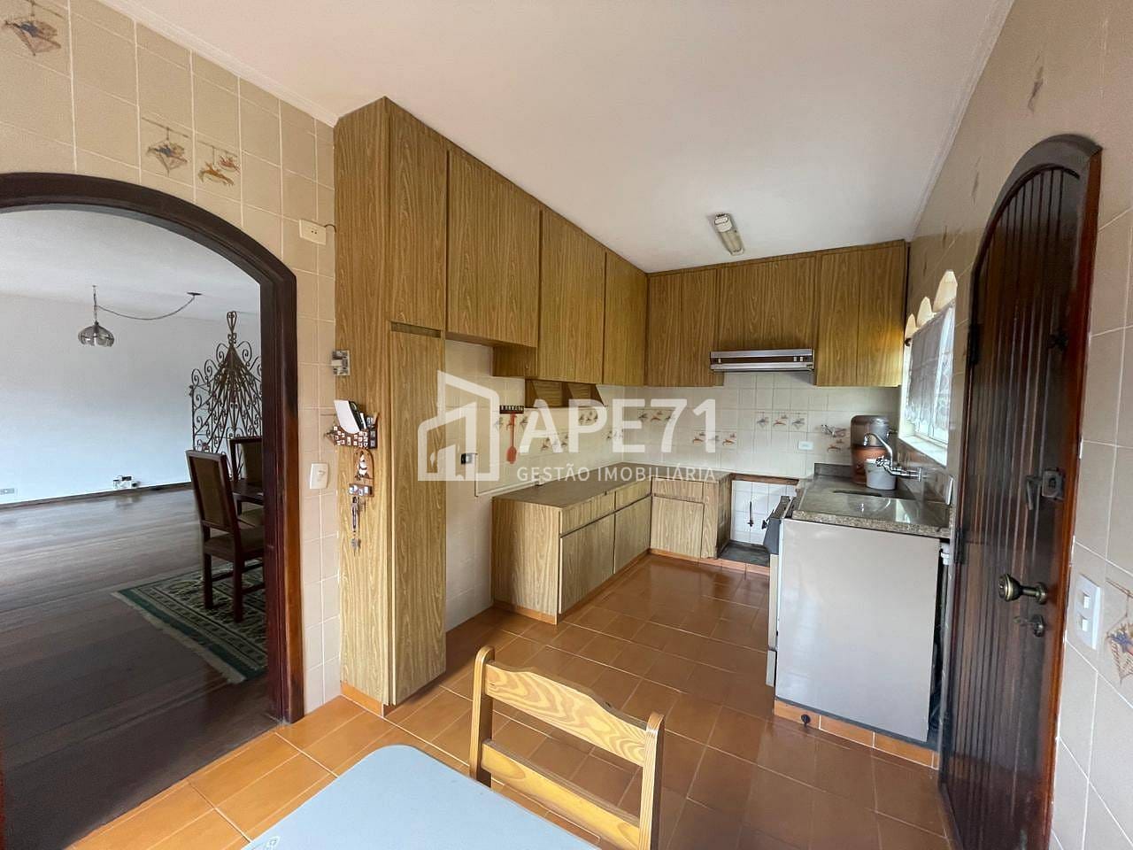 Casa, 4 quartos, 259 m² - Foto 25