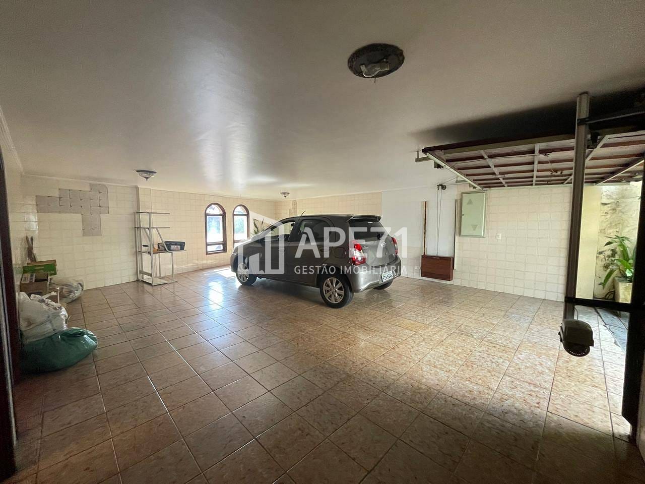 Casa, 4 quartos, 259 m² - Foto 36