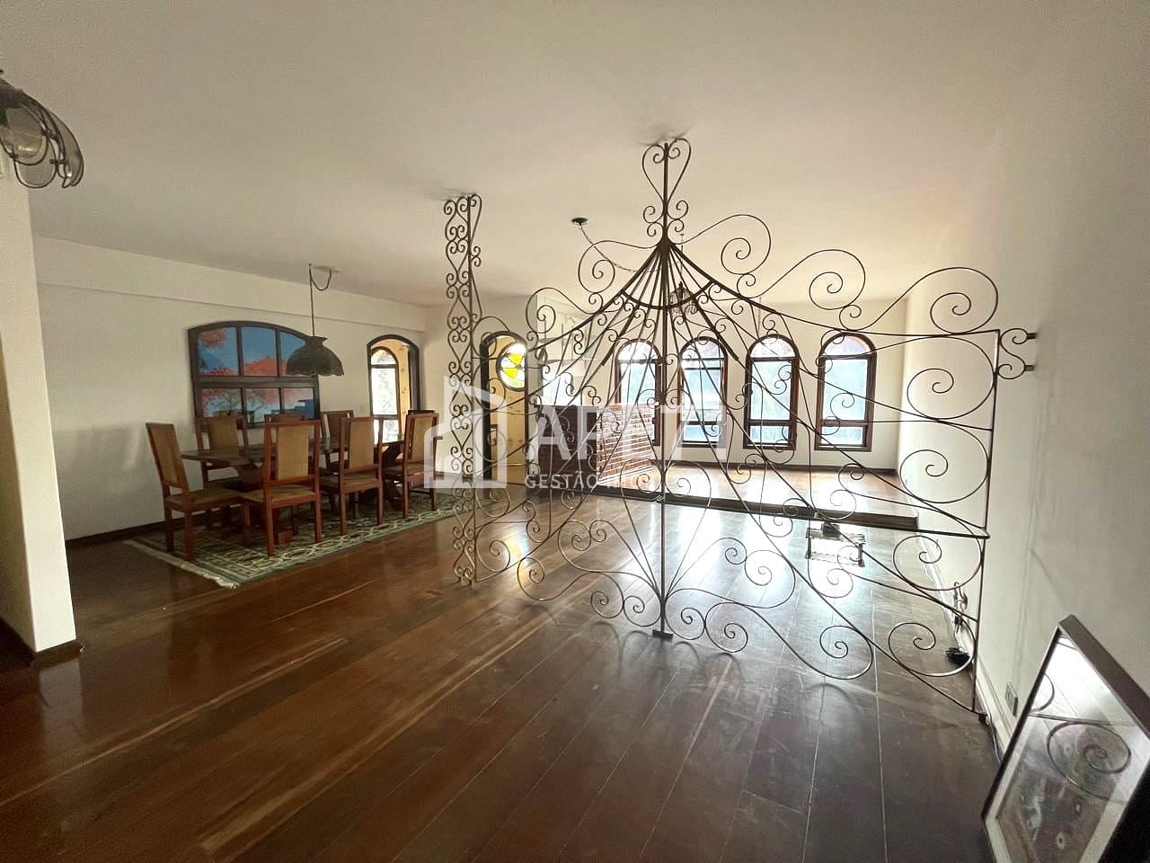 Casa, 4 quartos, 259 m² - Foto 4