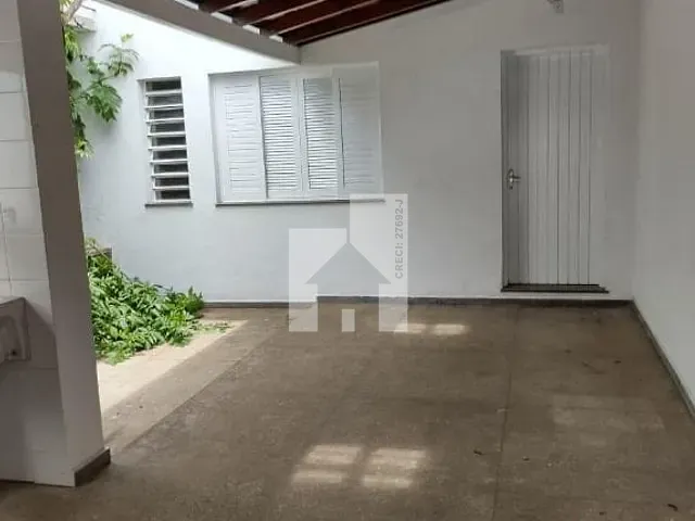 Casa com 280m² 4 quartos e 4 banheiros, para alugar, no bairro Vila Arens II em Jundiaí