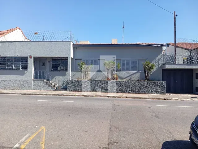 Casa com 280m² 4 quartos e 4 banheiros, para alugar, no bairro Vila Arens II em Jundiaí