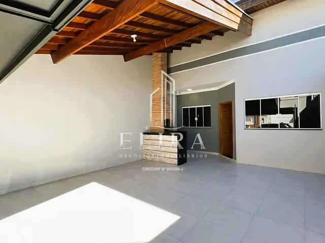 Casa com 150m² 3 quartos e 2 banheiros, à venda, no bairro Parque Universitário em Americana