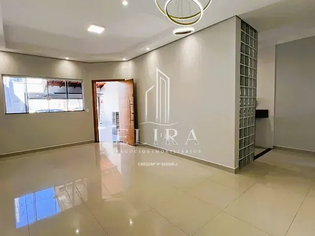 Casa com 150m² 3 quartos e 2 banheiros, à venda, no bairro Parque Universitário em Americana