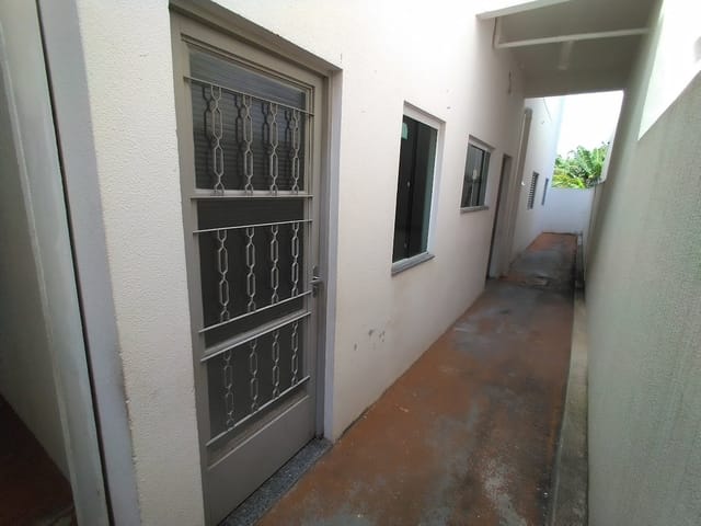 Foto do Casa - ALUGUEL R$ 900,00, CASA ESPAÇOSA, SEM GARGAGEM, 02 Dorm, 01 WC Social, Parque Esmeralda, Zona Oeste de Sorocaba, SP | GNI - General Negócios Imobiliários