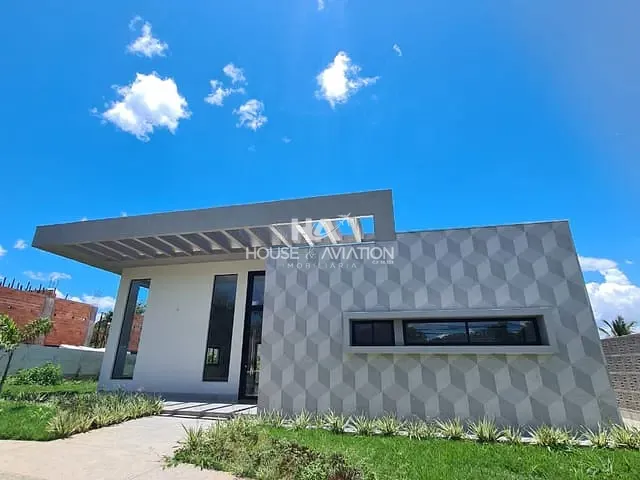 Casa com 1250m² 4 quartos e 6 banheiros, à venda, no bairro Residencial Aldeia do Vale em Goiânia