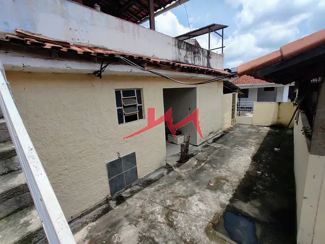 Casa com 360m² 2 quartos e 1 banheiro, à venda, no bairro Amendoeira em São Gonçalo