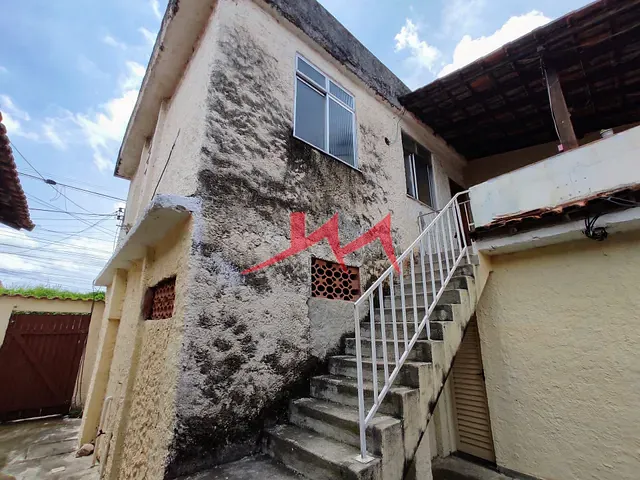 Casa com 360m² 2 quartos e 1 banheiro, à venda, no bairro Amendoeira em São Gonçalo
