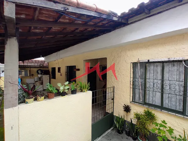 Casa com 360m² 2 quartos e 1 banheiro, à venda, no bairro Amendoeira em São Gonçalo