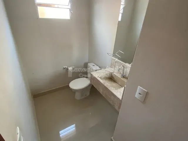 Casa 4 quartos e 4 banheiros, à venda, no bairro Residencial dos Imigrantes em Holambra