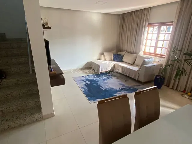Casa 4 quartos e 4 banheiros, à venda, no bairro Residencial dos Imigrantes em Holambra