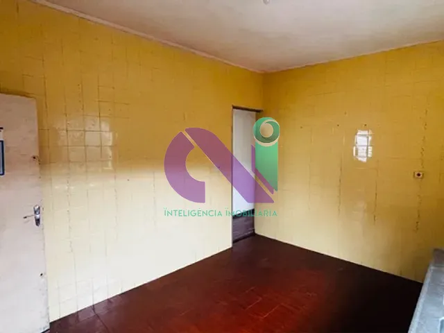 Casa 2 quartos e 2 banheiros, para alugar, no bairro Jardim das Flores em Osasco