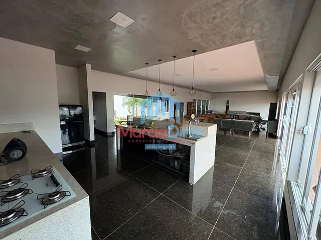 Casa com 1080m² 3 quartos e 3 banheiros, à venda, no bairro Jardim Tropical II em Ituverava