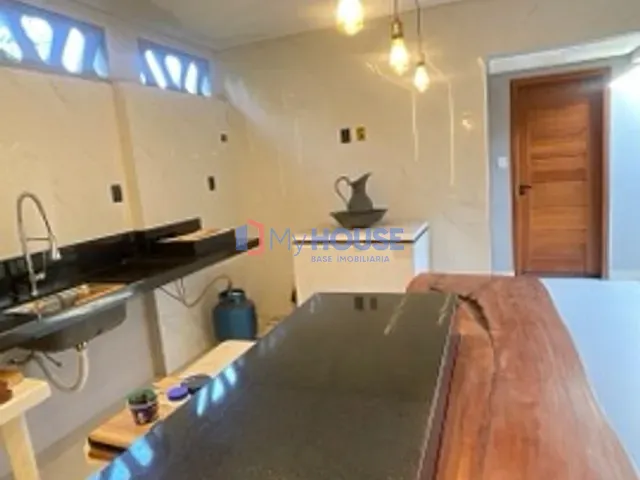 Casa com 450m² 3 quartos e 4 banheiros, à venda, no bairro São Francisco em Ilhéus