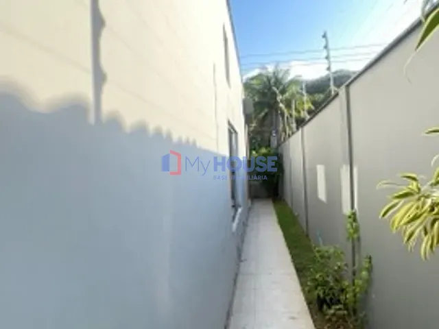Casa com 450m² 3 quartos e 4 banheiros, à venda, no bairro São Francisco em Ilhéus