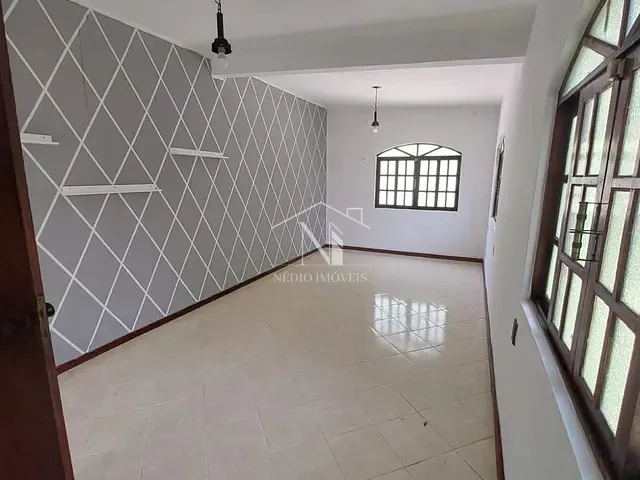 Casa com 360m² 3 quartos e 2 banheiros, à venda, no bairro Centro em Maricá